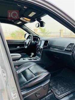 جیپ گراند شیرۆکی